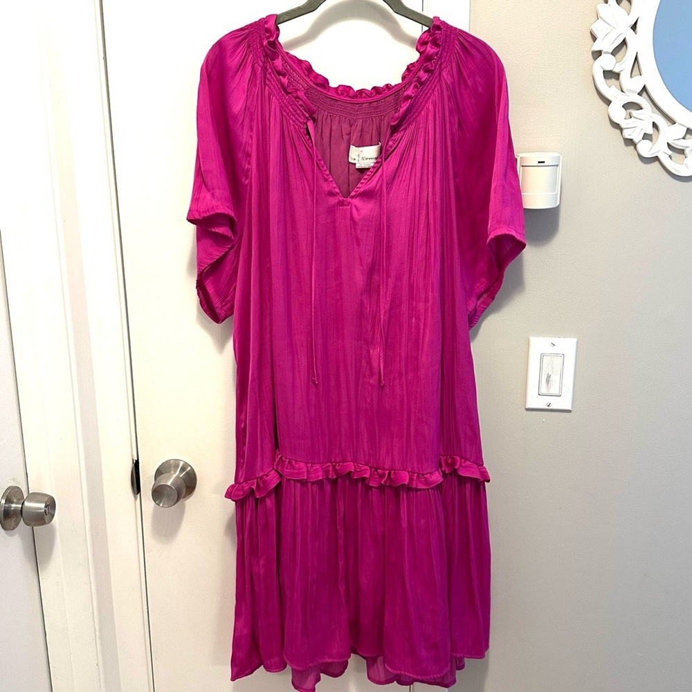SOLD. Anthropologie Giulia Tunic Dress Tiered Short Sleeve Ruffled Hot P